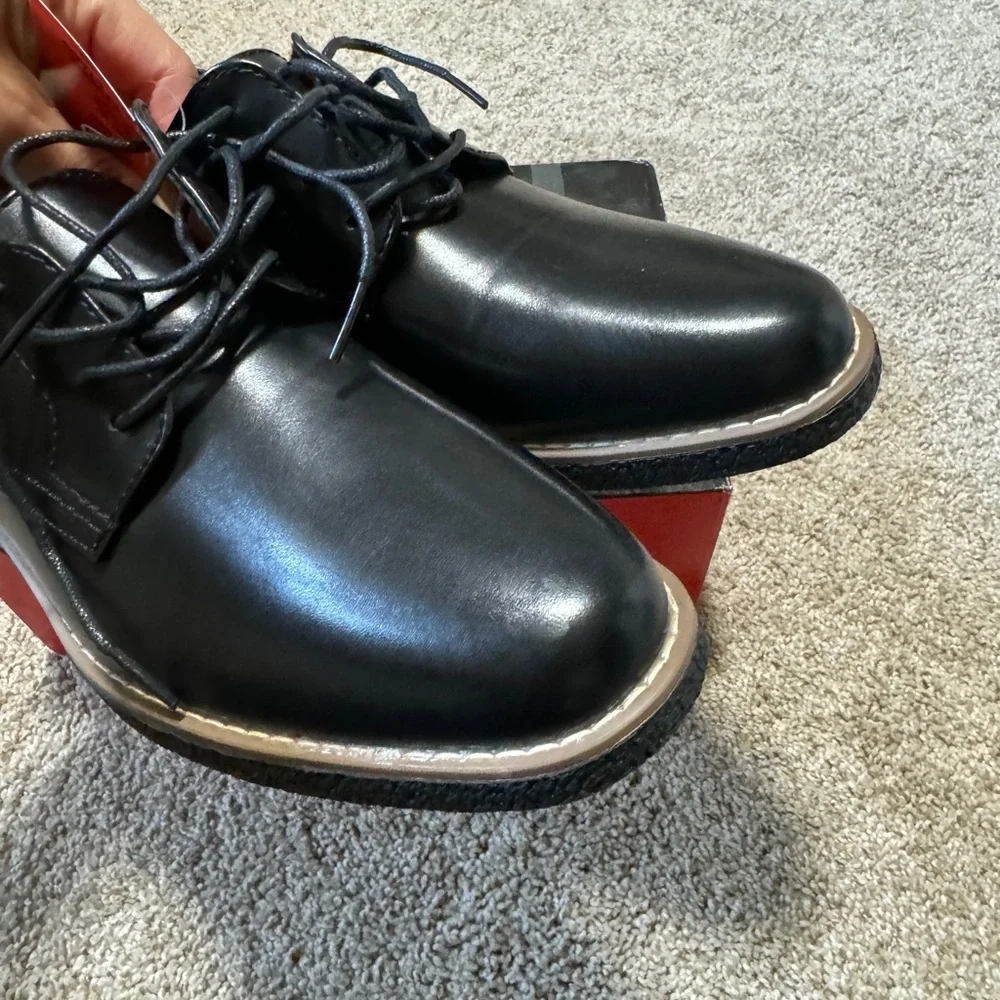 Size 6 Boy’s Deer Stags Black Zander Square Round Dress Shoes